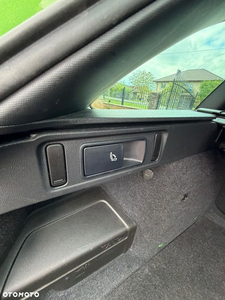 Skoda Octavia 2.0 TSI RS 230 - 19