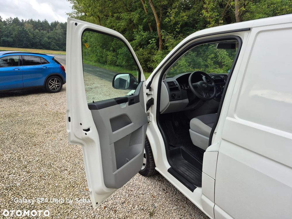 Volkswagen Transporter - 14