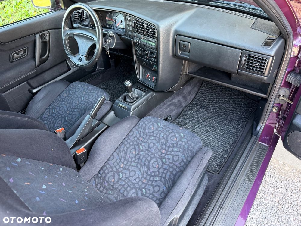 Volkswagen Corrado 2.9 VR6 - 21