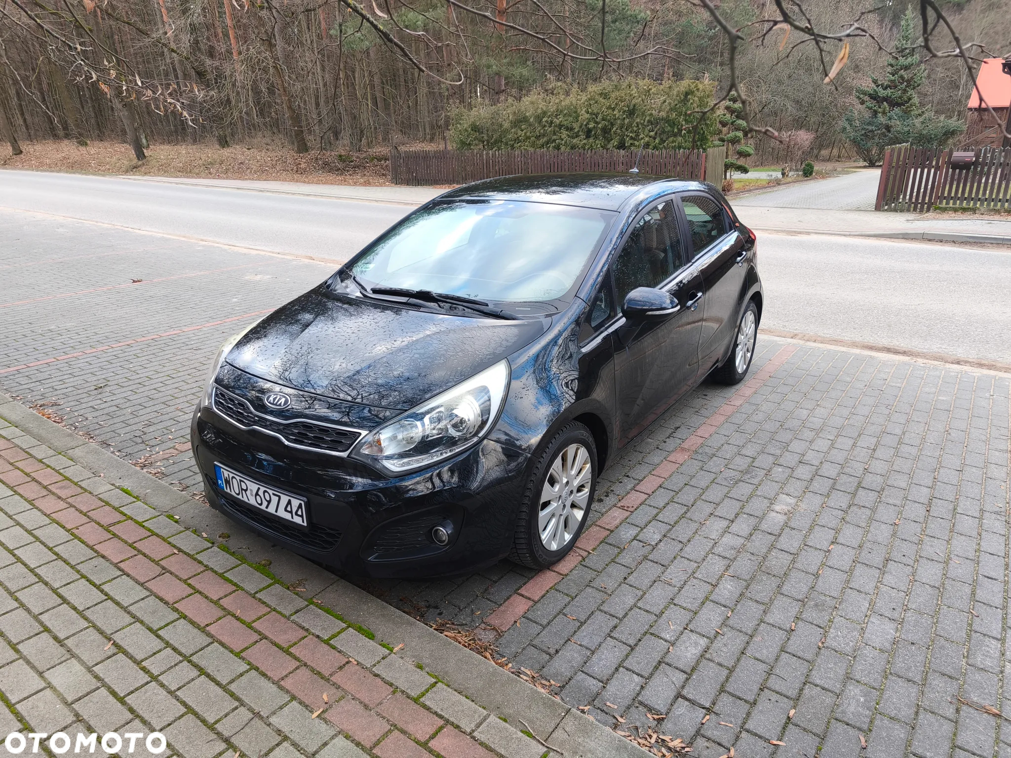 Kia Rio 1.4 crdi XL - 3