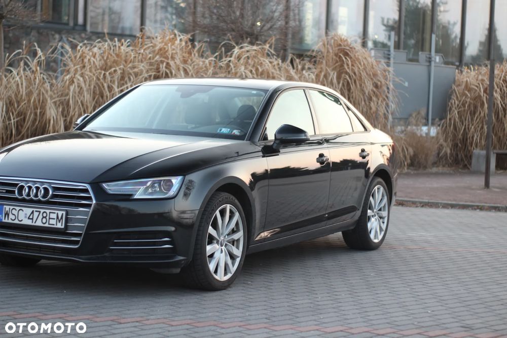 Audi A4 Limousine - 6