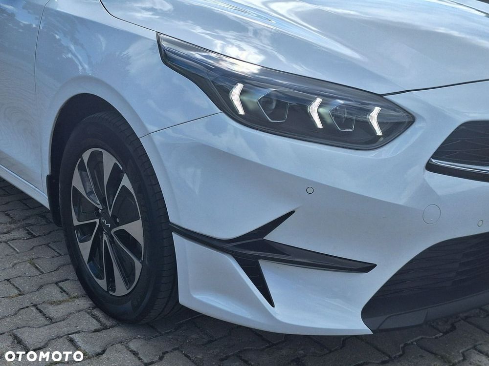 Kia Ceed 1.5 T-GDI Tribute DCT - 31