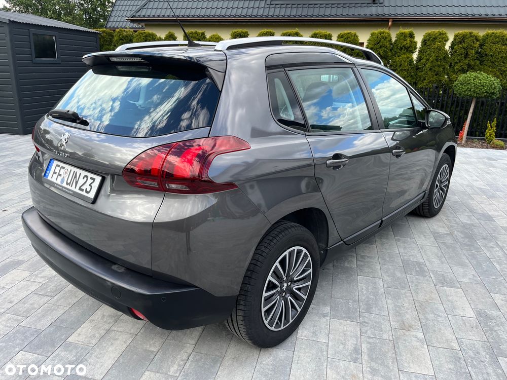 Peugeot 2008 1.2 Pure Tech Active - 6