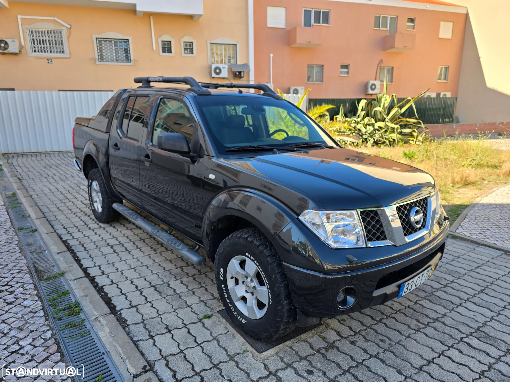 Nissan Navara 2.5 dCi CD LE Premium - 2
