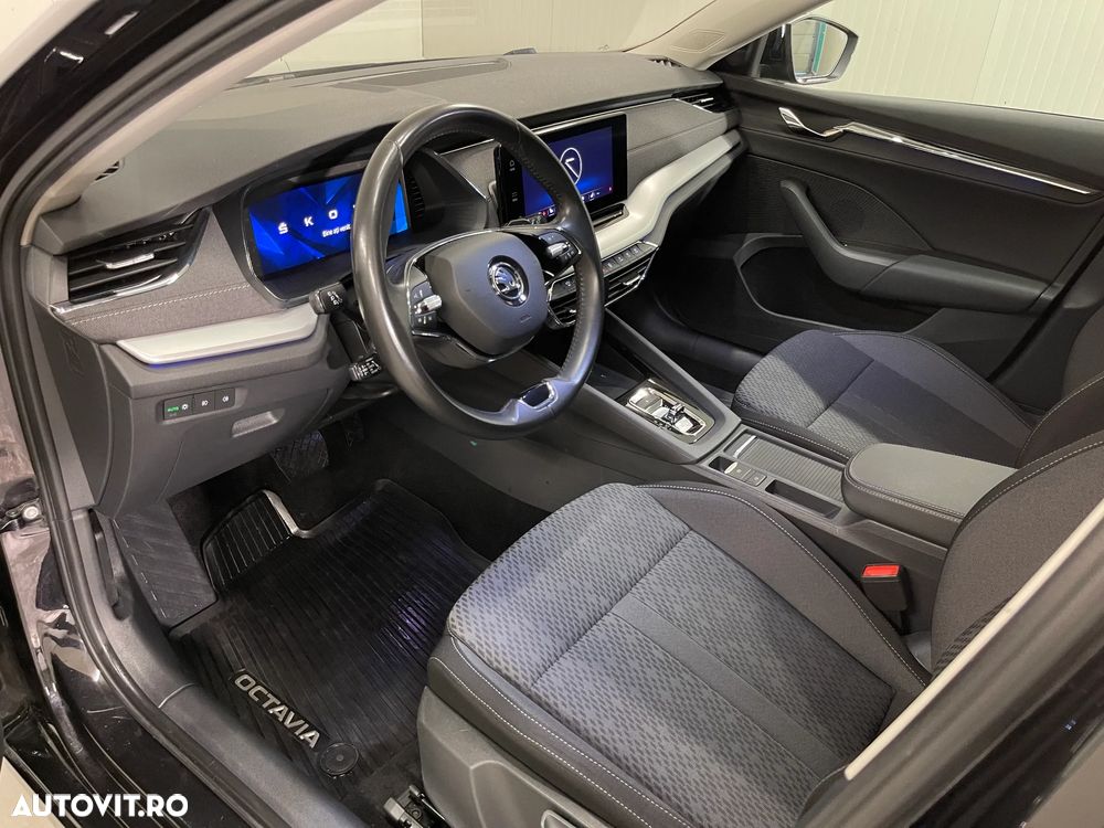 Skoda Octavia Combi 2.0 TDI DSG Style - 5