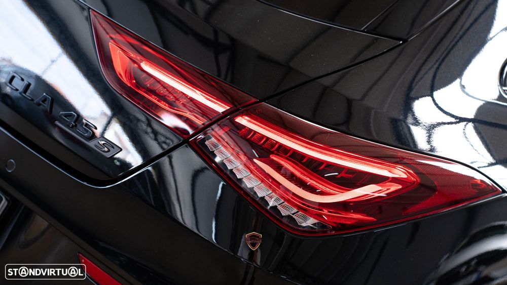 Mercedes-Benz CLA 45 AMG S 4Matic+ Speedshift 8G-D - 12