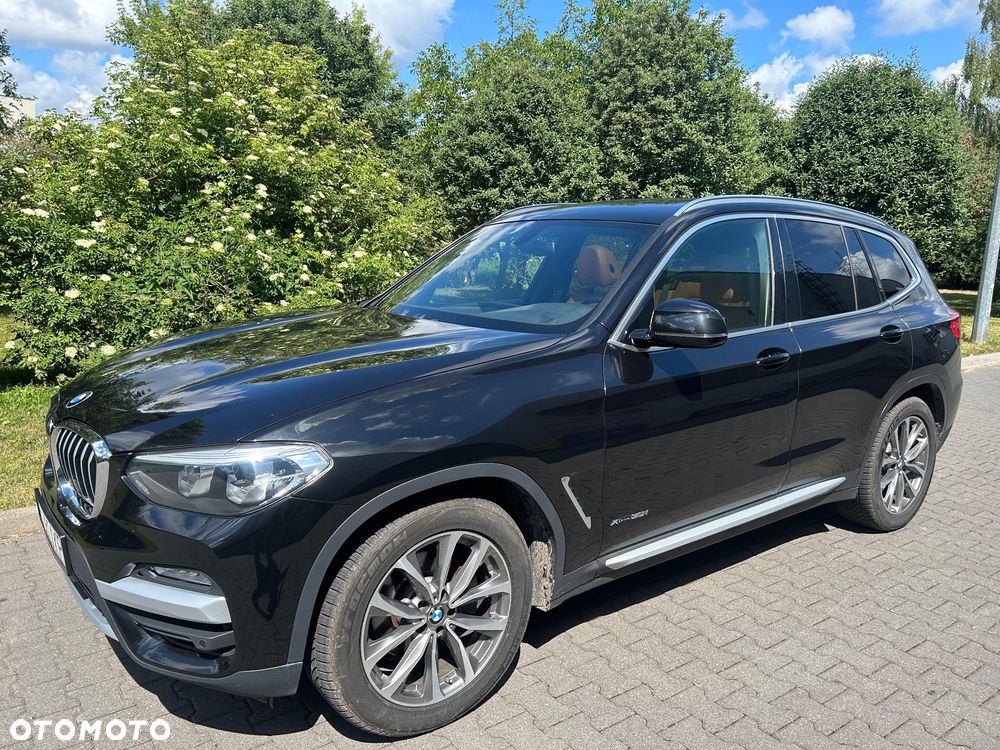 BMW X3 xDrive30i Luxury Line sport - 7