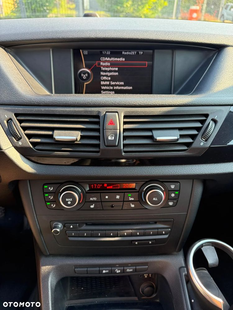 BMW X1 xDrive18d - 16