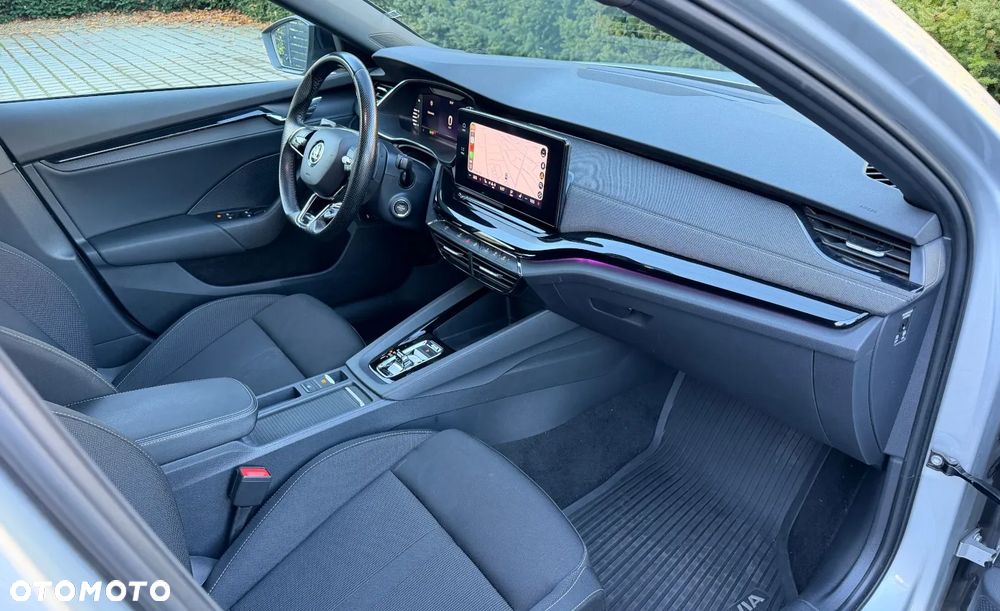 Skoda Octavia 2.0 TSI 4x4 Sportline DSG - 19