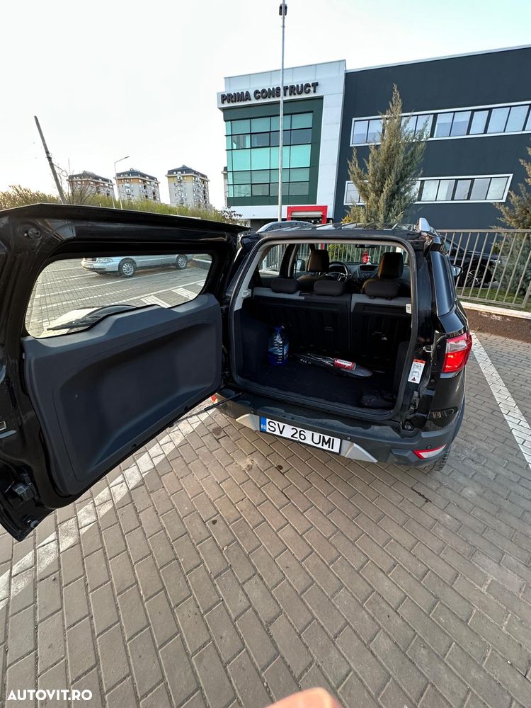 Ford EcoSport - 8
