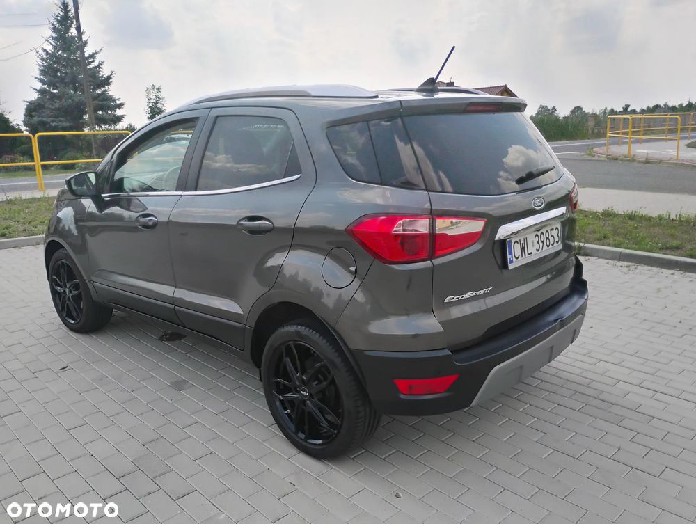 Ford EcoSport 1.5 TDCi TITANIUM - 8