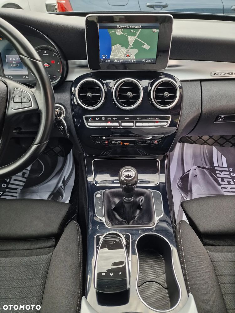 Mercedes-Benz Klasa C 180 (BlueTEC) d - 23