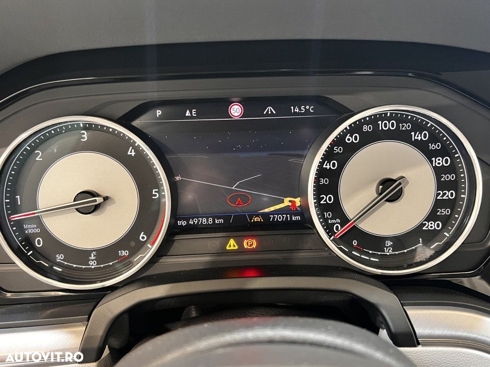 Volkswagen Touareg - 10