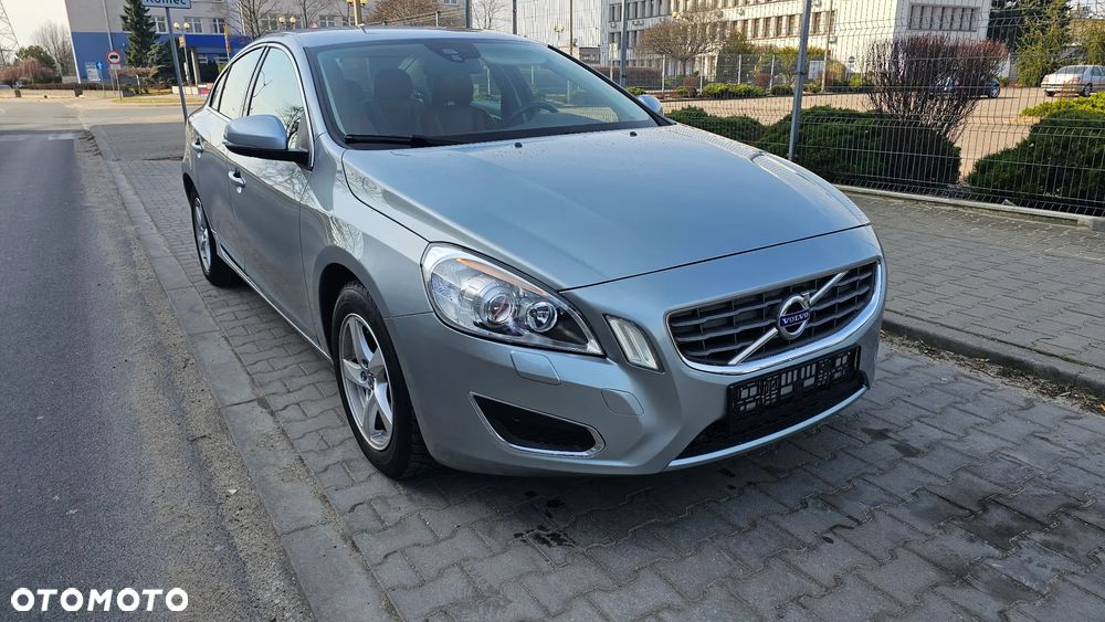 Volvo S60 DRIVe Summum - 2