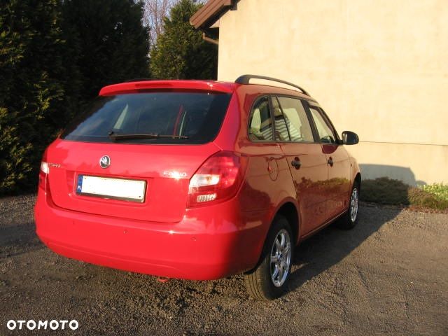 Skoda Fabia 1.4 16V Ambition - 10