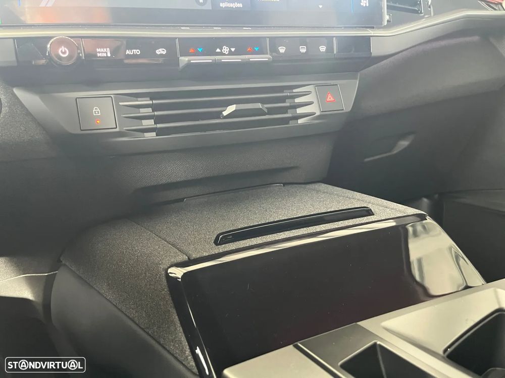 Opel Grandland 1.2 Hybrid GS eDCT - 22