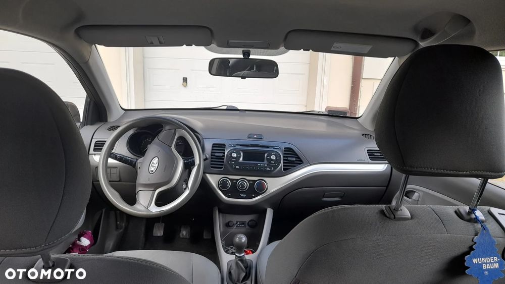 Kia Picanto 1.0 L - 5