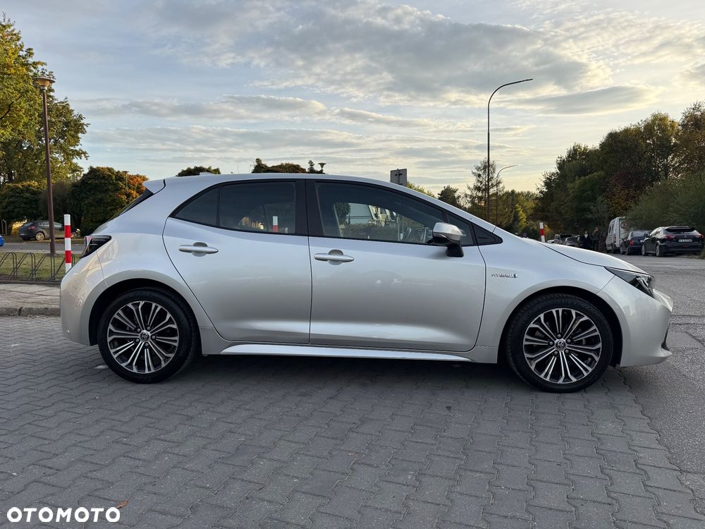 Toyota Corolla 2.0 Hybrid Comfort - 8