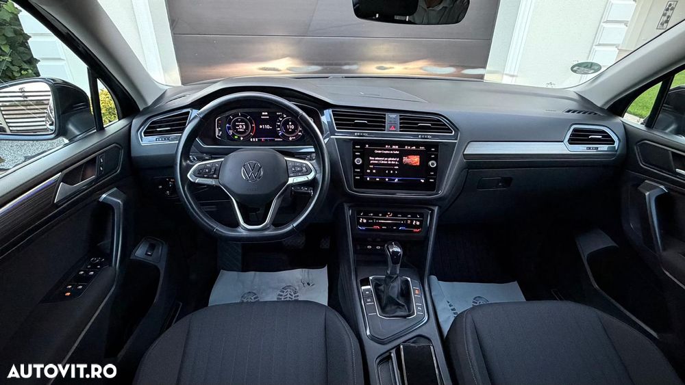 Volkswagen Tiguan - 15