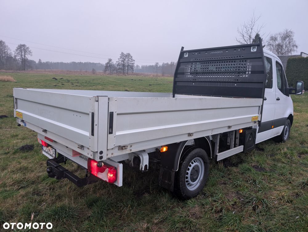 Mercedes-Benz SPRINTER - 4
