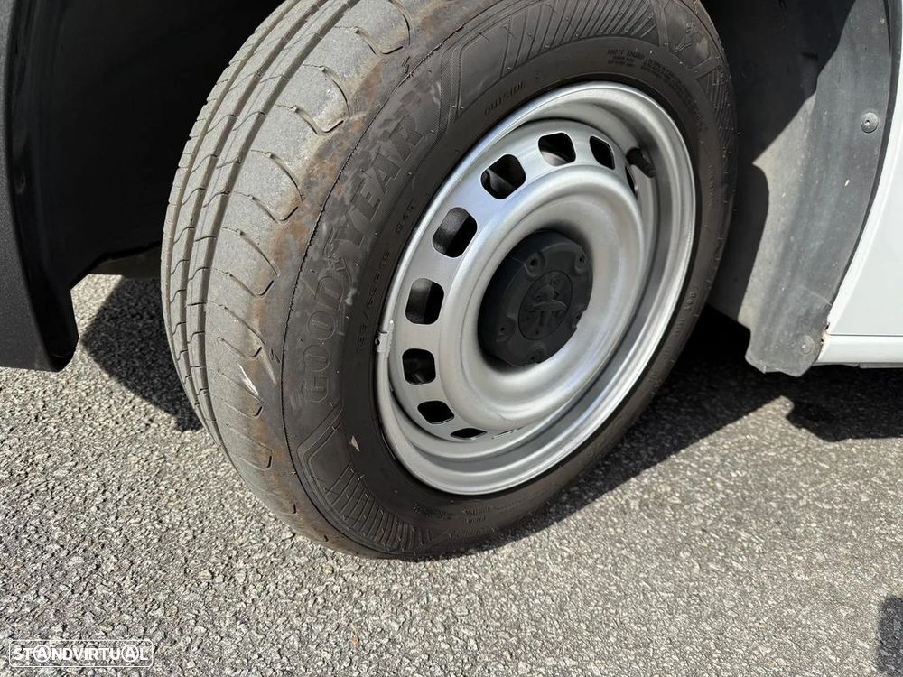 Peugeot Partner  1.5 BlueHDI CX 6 3 LUG - 16