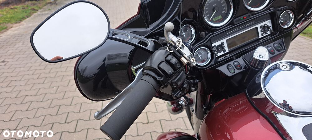 Harley-Davidson Touring Electra Glide - 17