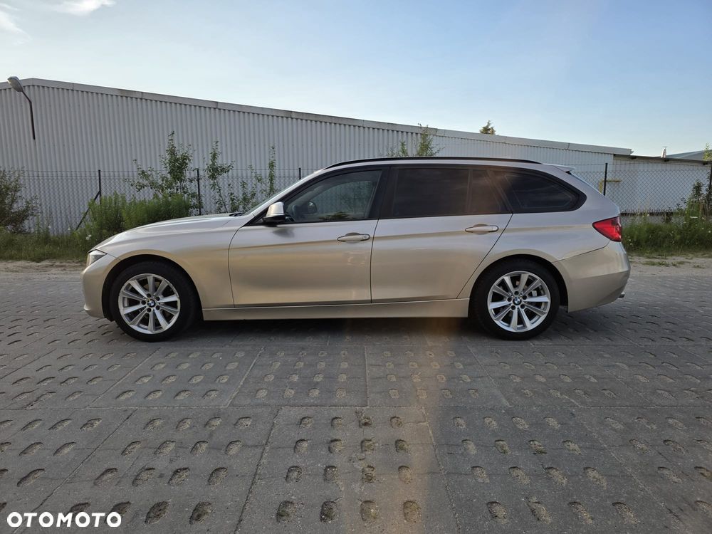 BMW Seria 3 - 12