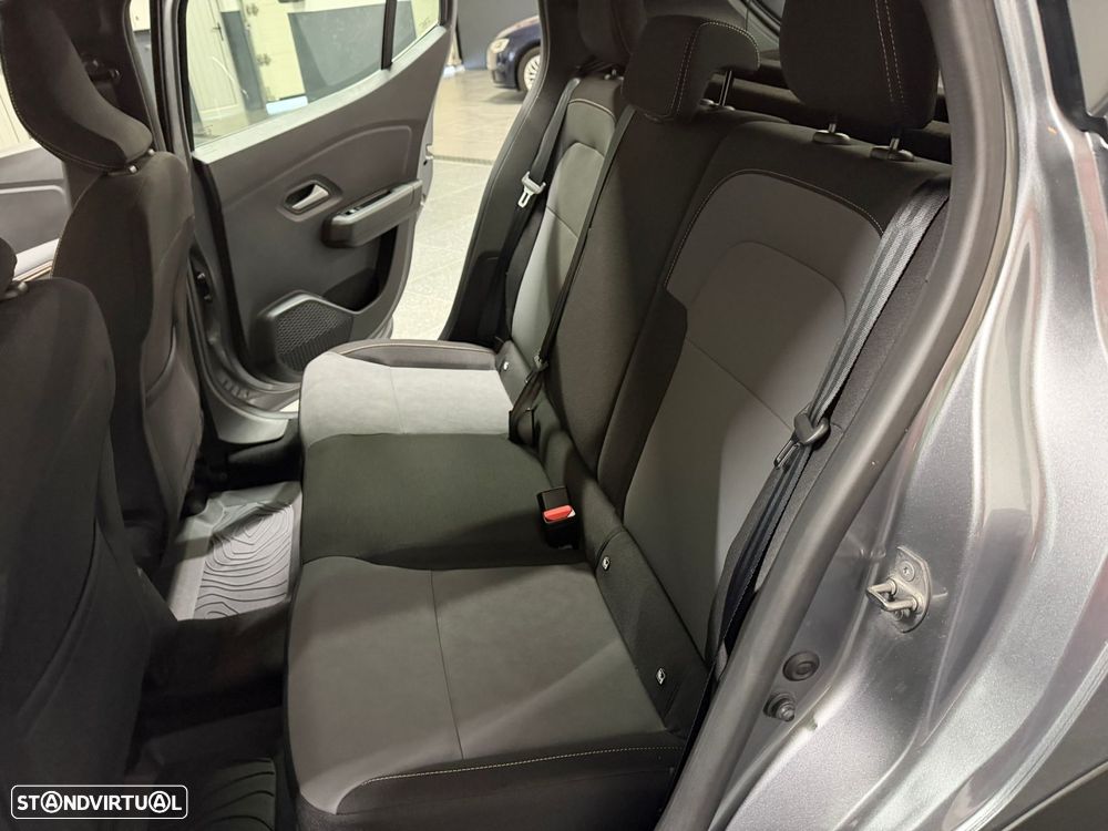 Dacia Sandero - 22