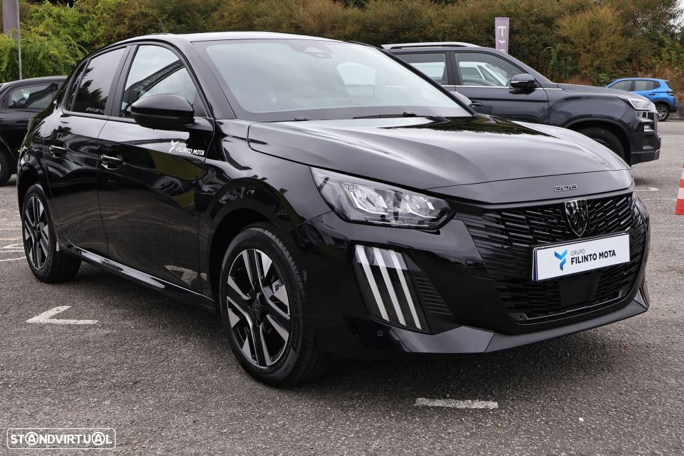 Peugeot 208 - 4
