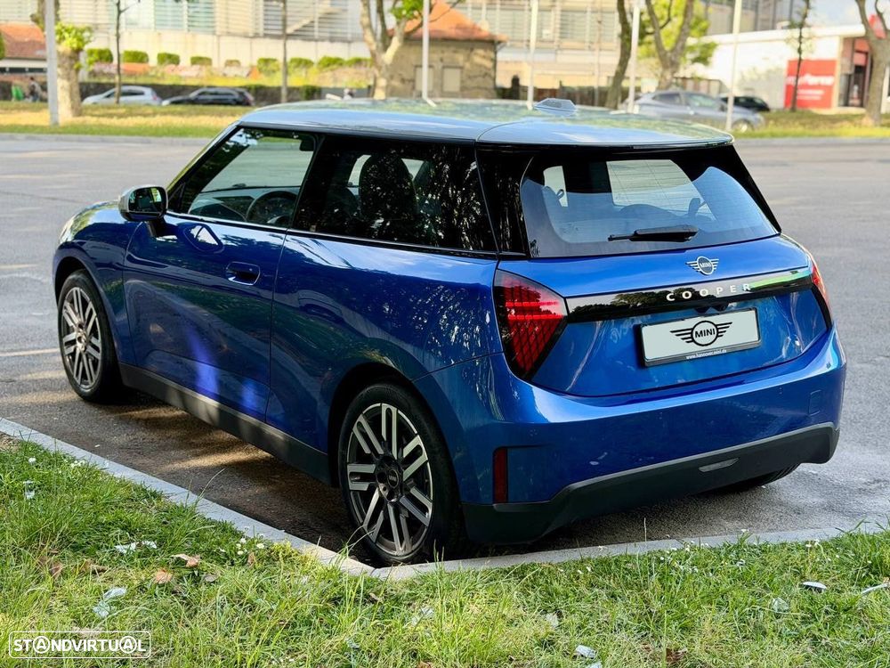 MINI 3 Portas Cooper E Favoured - 13