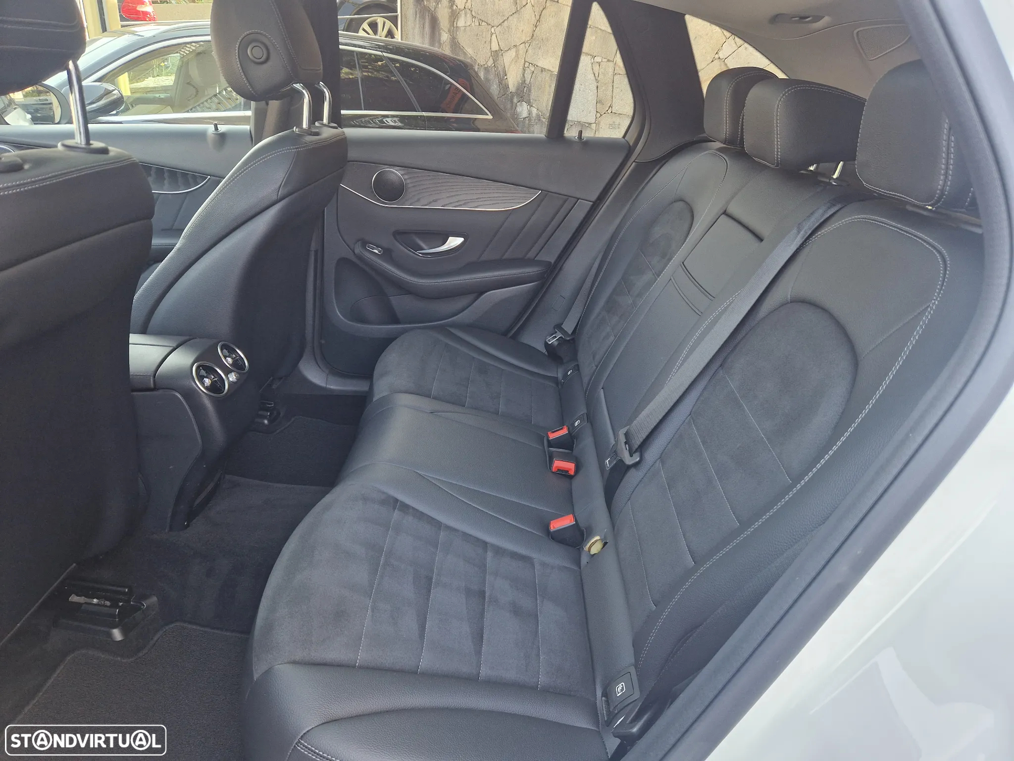 Mercedes-Benz GLC 250 d AMG Line 4-Matic - 14