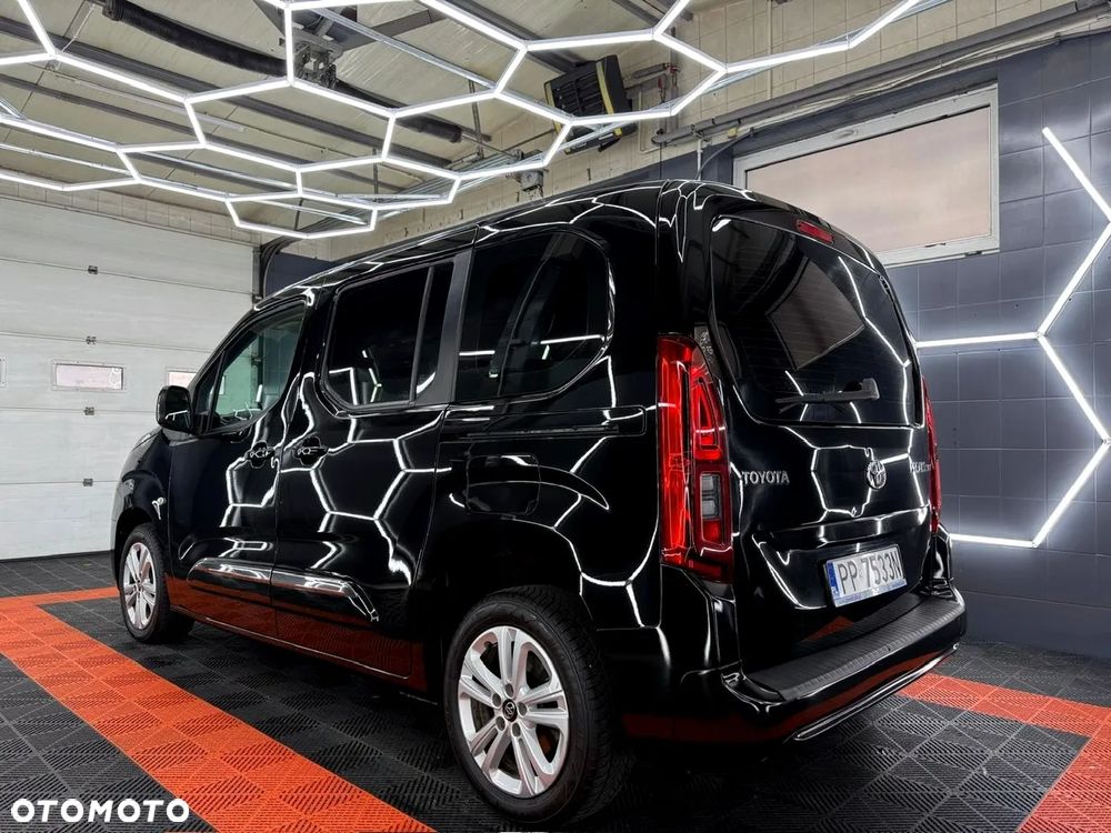 Toyota Proace City Verso 1.5 D-4D Family - 9