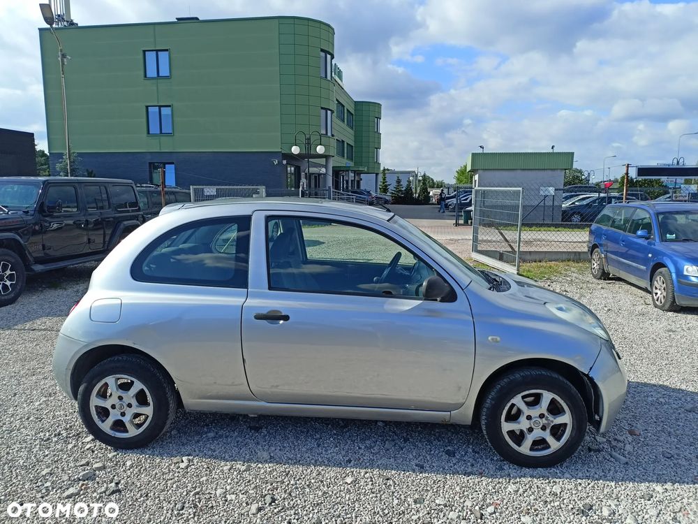 Nissan Micra - 5