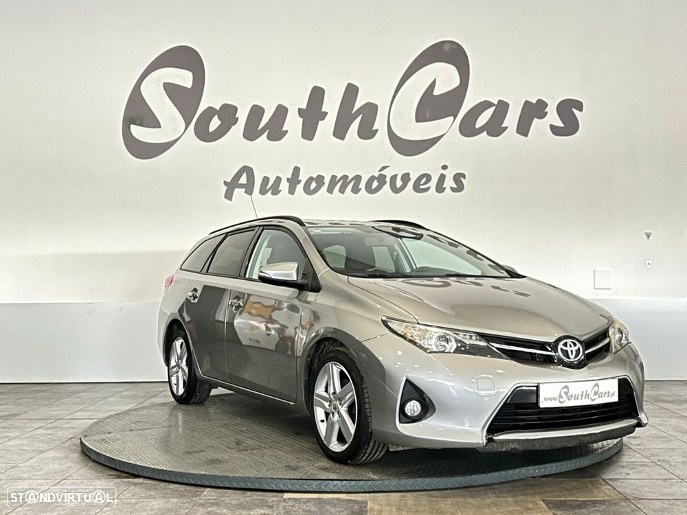 Toyota Auris Touring Sports 1.4 D-4D Comfort+Pack Sport - 1