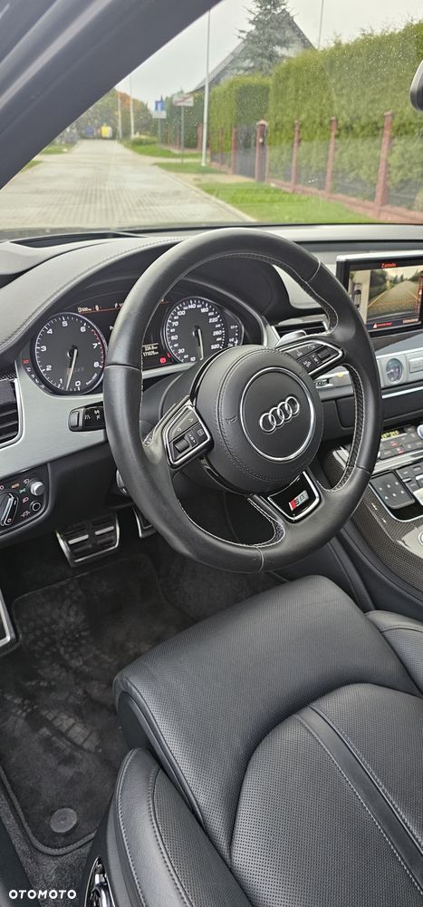 Audi S8 - 7