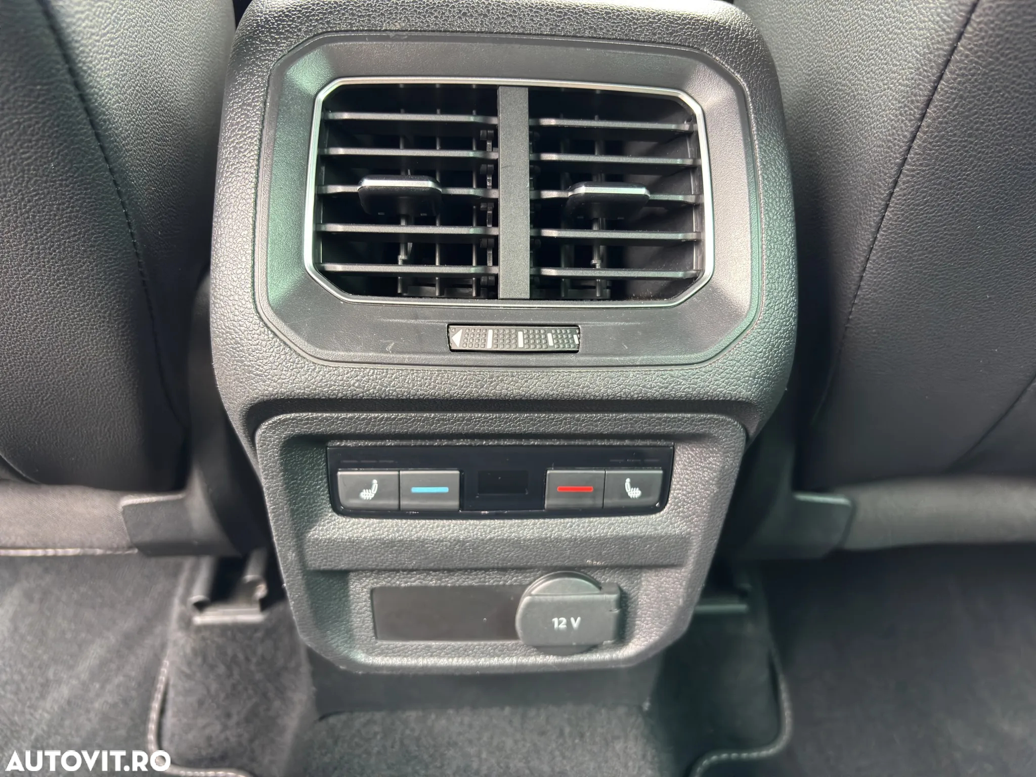 Volkswagen Tiguan 2.0 TDI 4Mot DSG Highline - 22