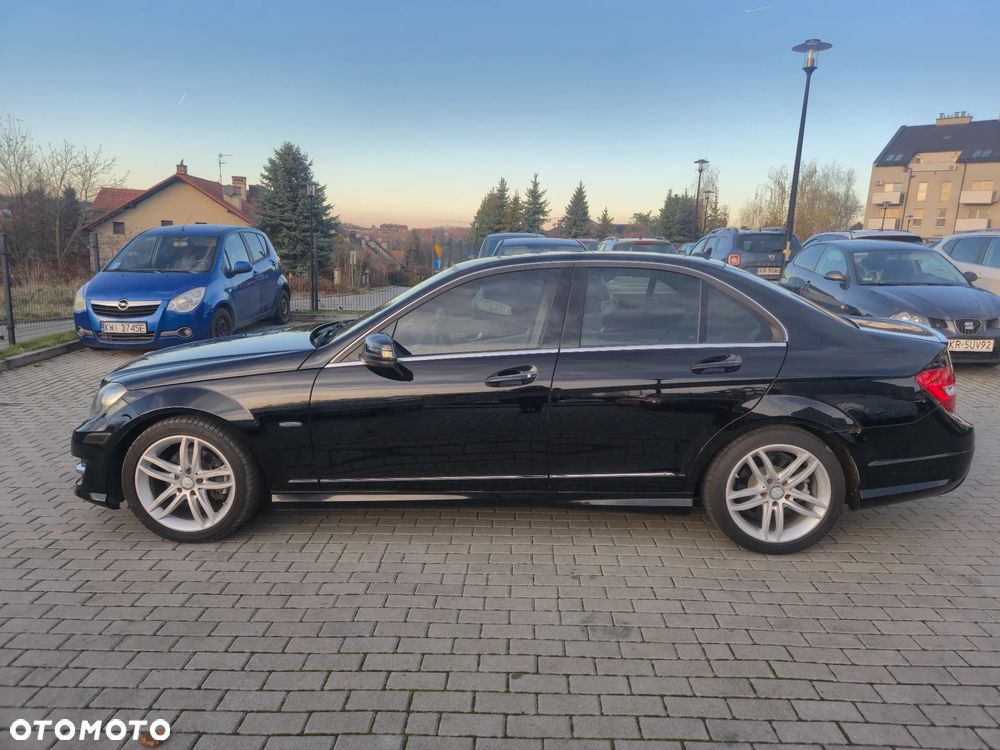 Mercedes-Benz Klasa C 250 (BlueEFFICIENCY) 7G-TRONIC - 10