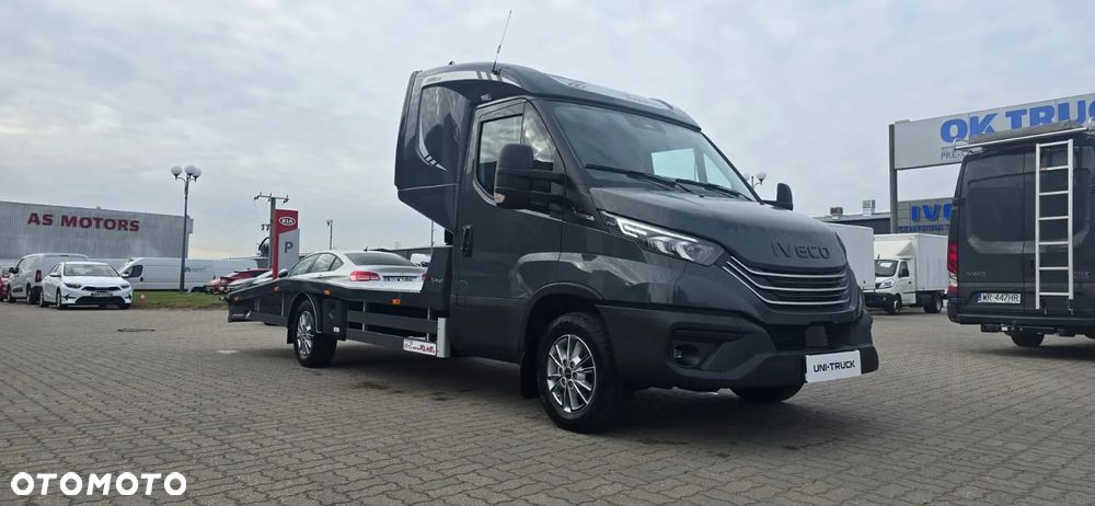 Iveco DOSTEPNY OD RĘKI - 3.5T NA HAKU !!! - 1