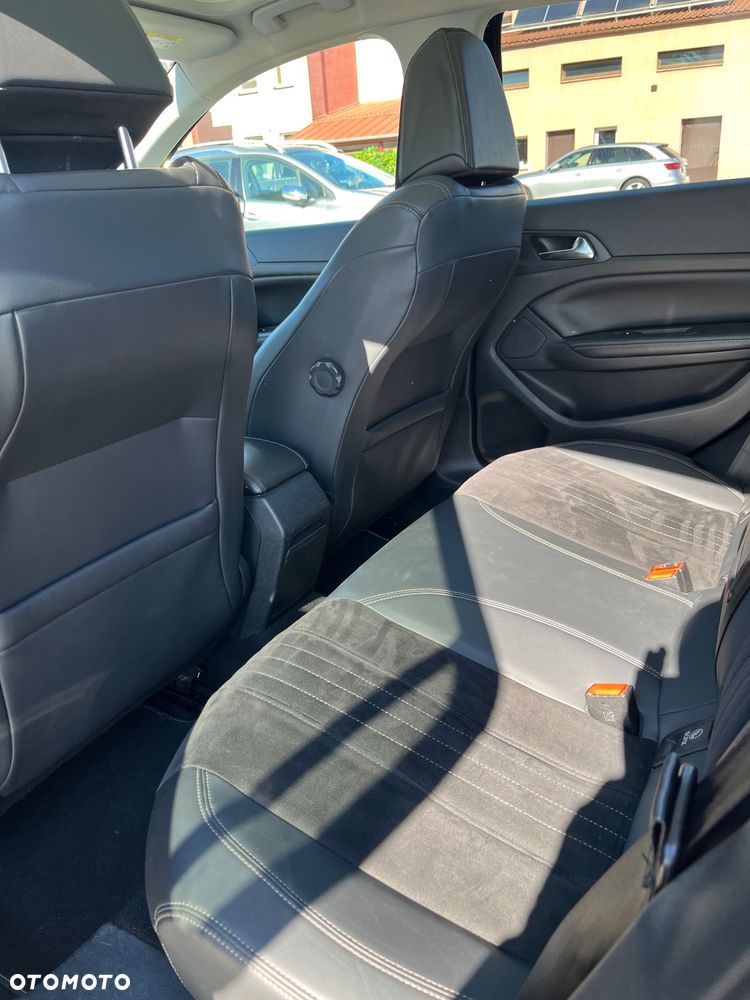 Peugeot 308 - 5