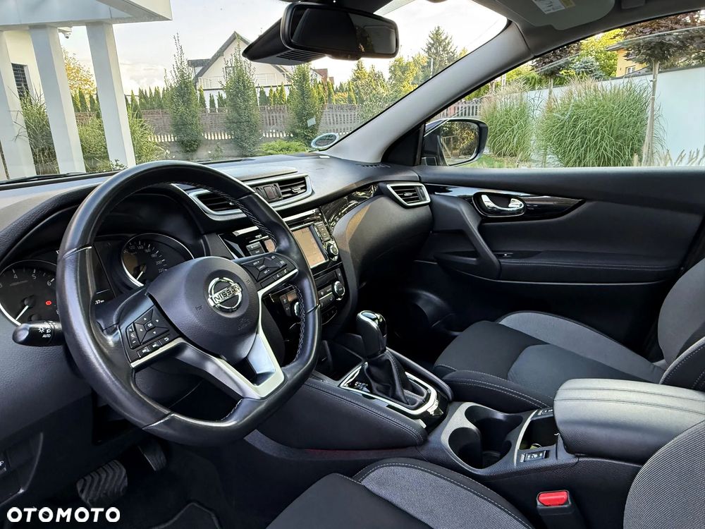 Nissan Qashqai 1.3 DIG-T Tekna DCT - 25