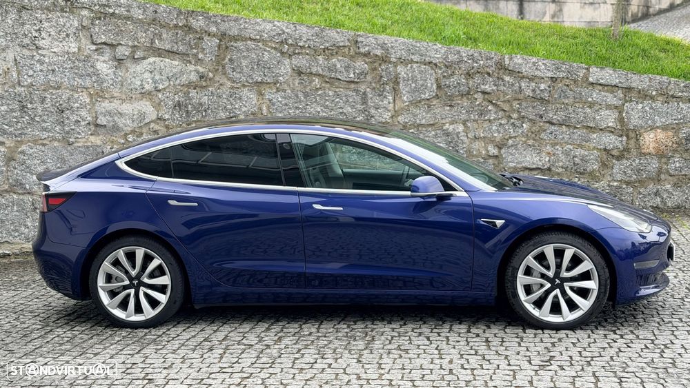 Tesla Model 3 AWD Dual Motor - 18