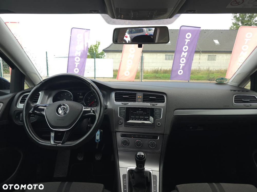 Volkswagen Golf 1.2 TSI BMT Trendline - 34