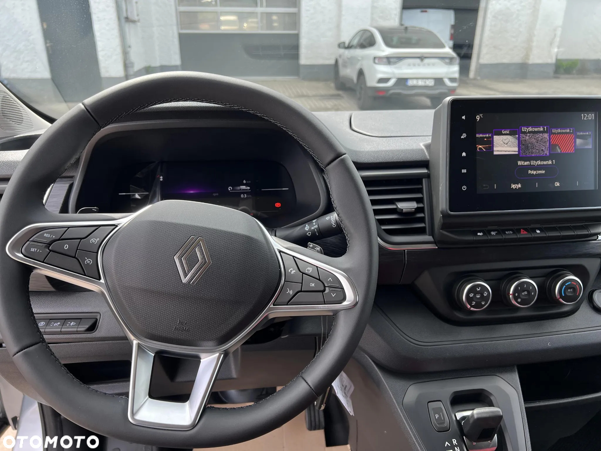 Renault Trafic - 13