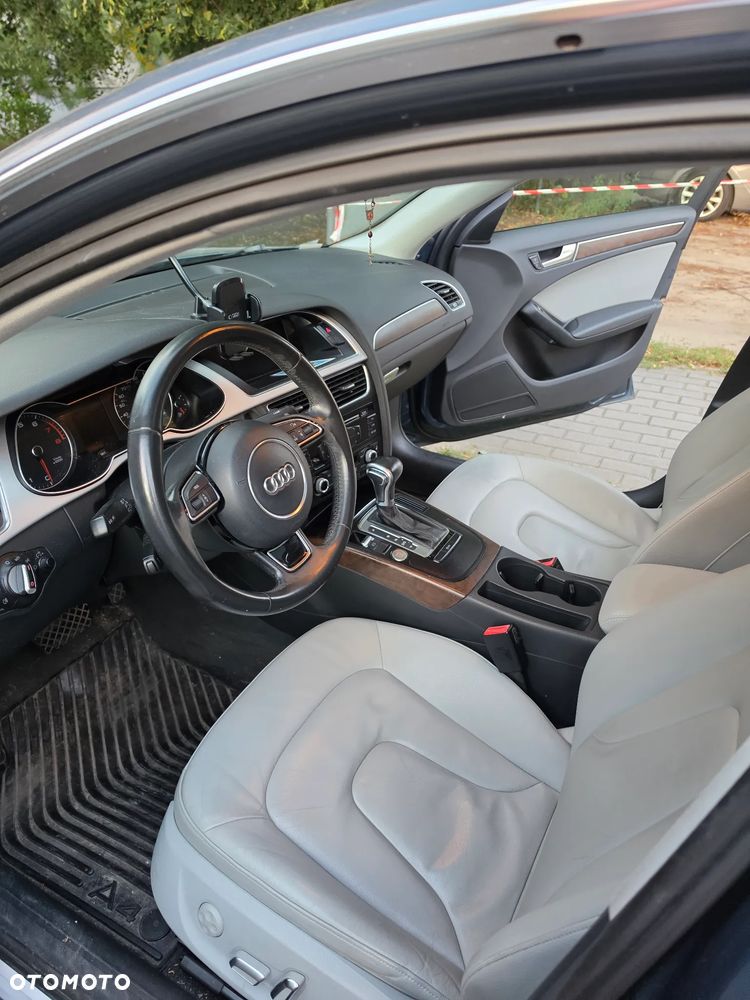 Audi A4 Limousine - 20