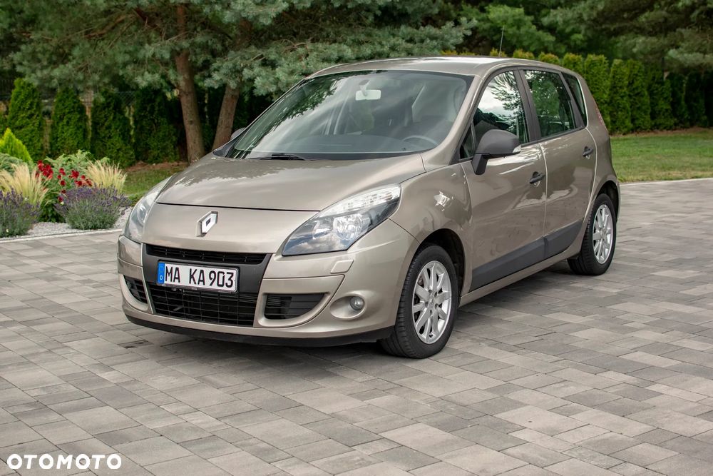 Renault Scenic - 9