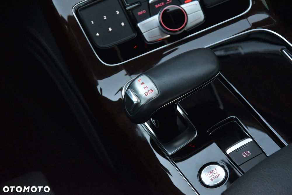 Audi A8 4.0 TFSI L Quattro - 21