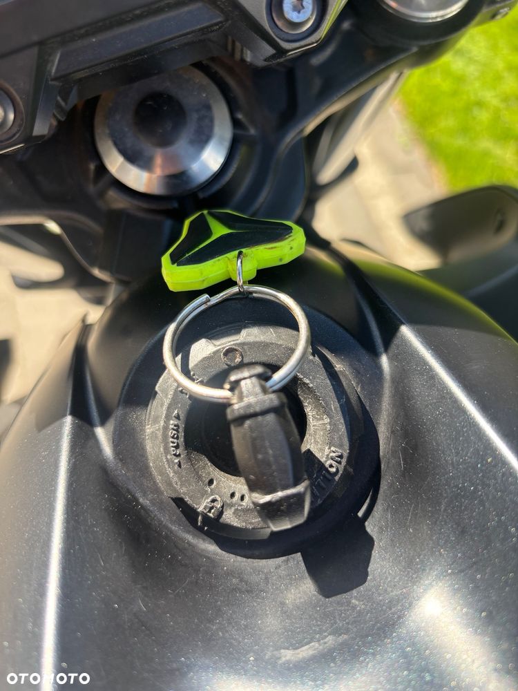 Kawasaki Z 650 - 18