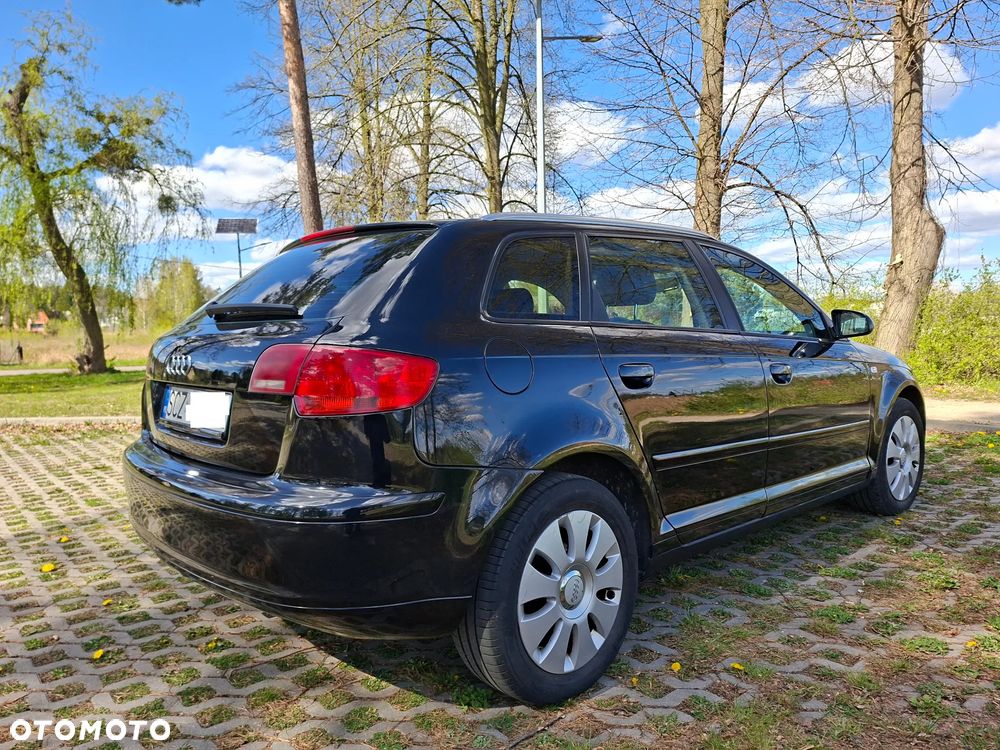 Audi A3 Sportback 1.9 TDI Ambiente - 3