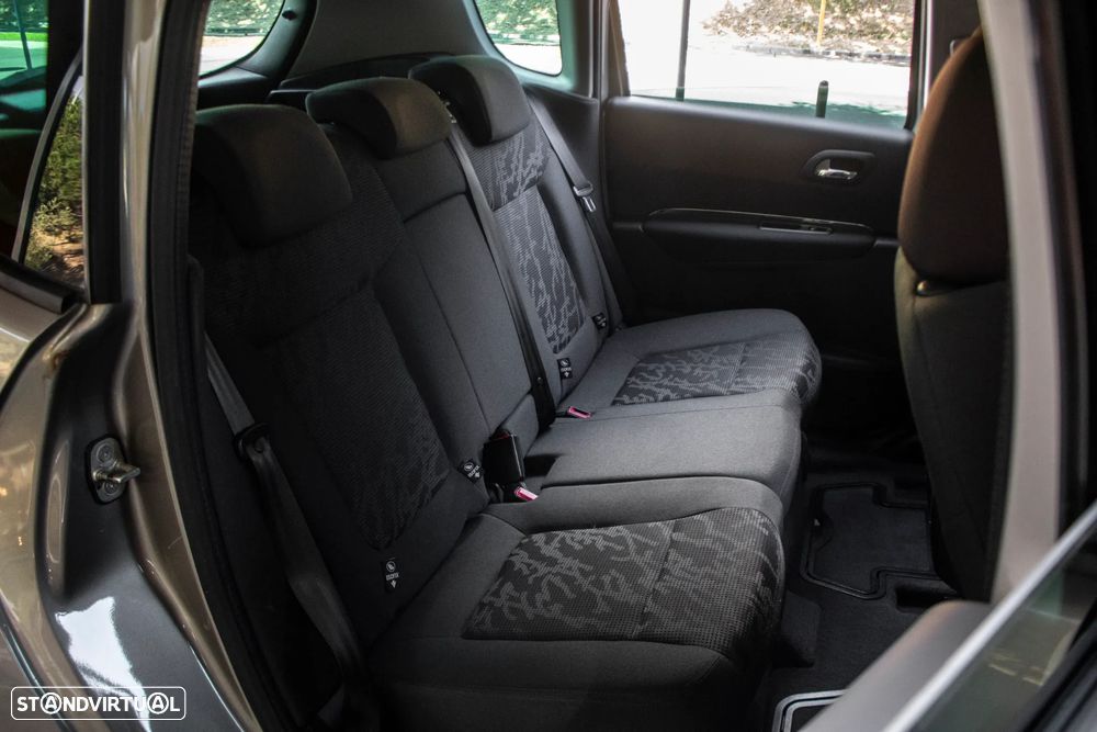 Peugeot 3008 1.6 HDi Style - 26
