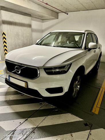 Volvo XC 40 1.5 T3 Momentum